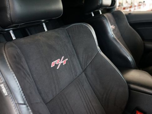 Used 2015 Dodge Challenger R/T Plus RWD image 42