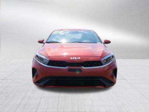 Used 2023 Kia Forte LXS image 8