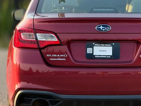Used 2018 Subaru Legacy 2.5i w/ Alloy Wheel Package AWD/4WD image 12