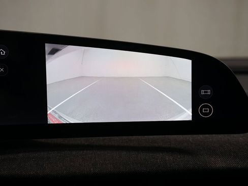 Used 2023 Lucid Air Pure image 21