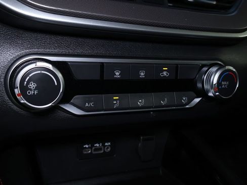 Used 2024 Nissan Altima 2.5 SR image 30