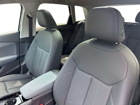 New 2026 Audi Q3 quattro 2.0T AWD/4WD image 6