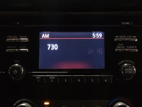 Used 2018 Nissan Rogue Sport S w/ S Appearance Package image 25