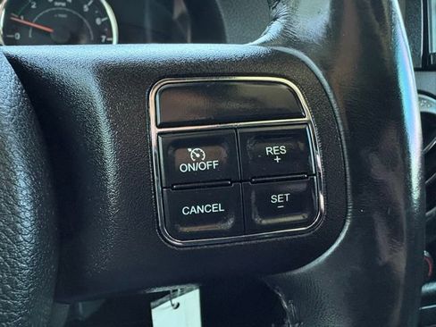 Used 2018 Jeep Wrangler Unlimited Sport S AWD/4WD image 25