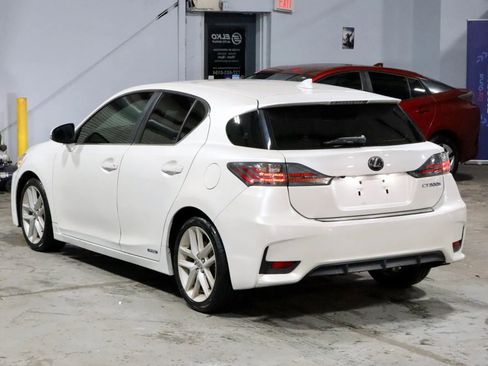 Used 2016 Lexus CT 200h w/ Accessory Package 2 image 7
