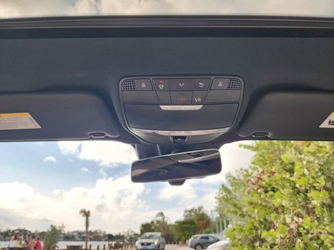 Used 2023 Mercedes-Benz E 350 4MATIC Sedan image 13