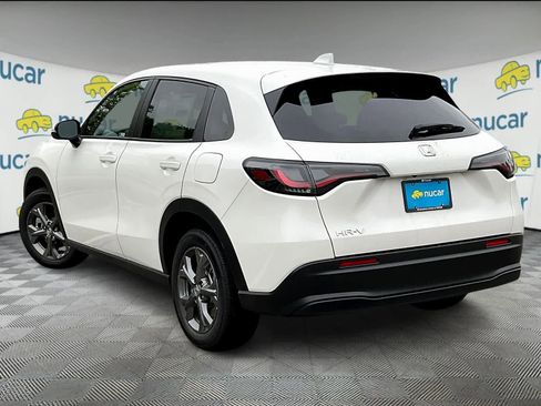 New 2026 Honda HR-V LX image 5