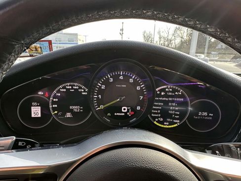 Used 2018 Porsche Panamera 4 image 26