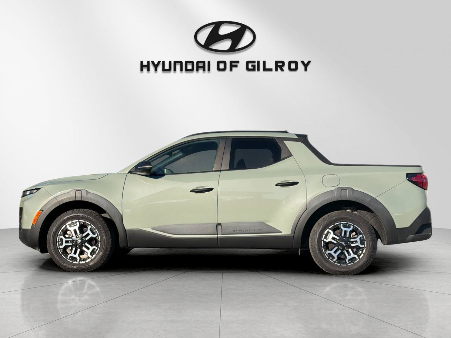Certified 2025 Hyundai Santa Cruz XRT AWD/4WD image 2
