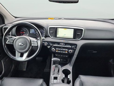 Used 2020 Kia Sportage EX w/ Option Group 15 image 9