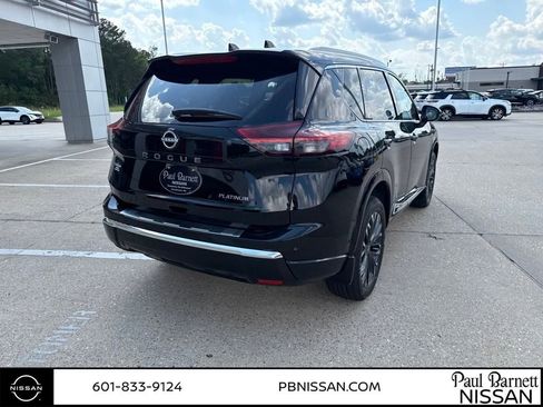 New 2025 Nissan Rogue Platinum w/ Tech Package image 13