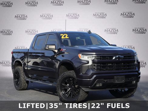 Used 2022 Chevrolet Silverado 1500 RST image 2