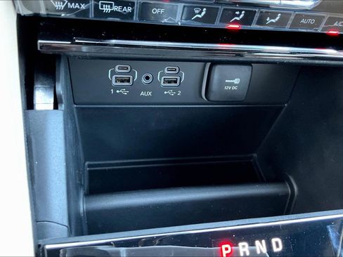 New 2025 Jeep Grand Cherokee Limited image 19