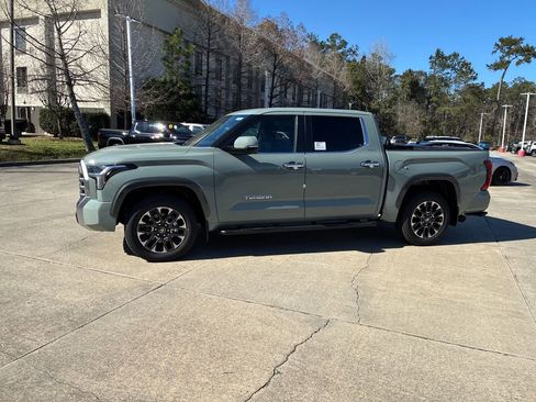 New 2026 Toyota Tundra Limited image 2