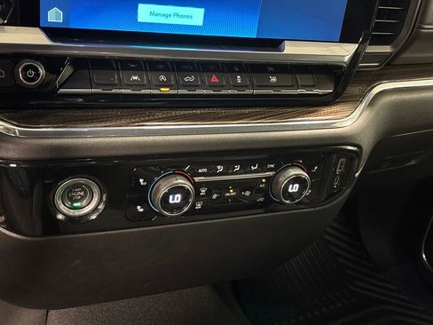 Used 2023 Chevrolet Silverado 1500 LT image 39