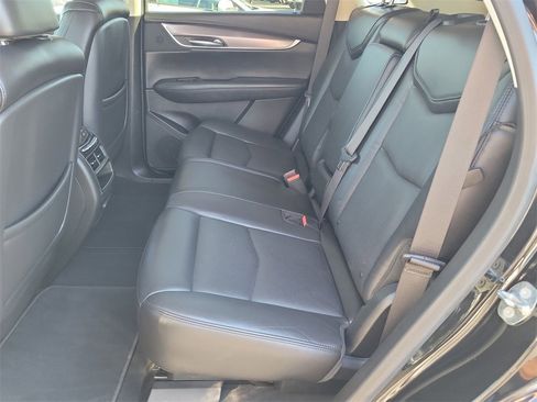 Used 2018 Cadillac XT5 Premium Luxury image 25
