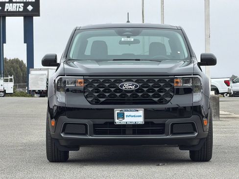 New 2026 Ford Maverick XLT FWD image 9