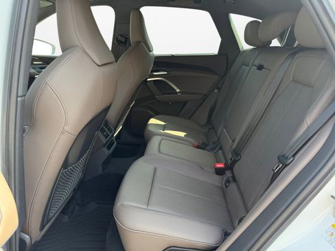 New 2025 Audi Q5 Premium Plus image 13
