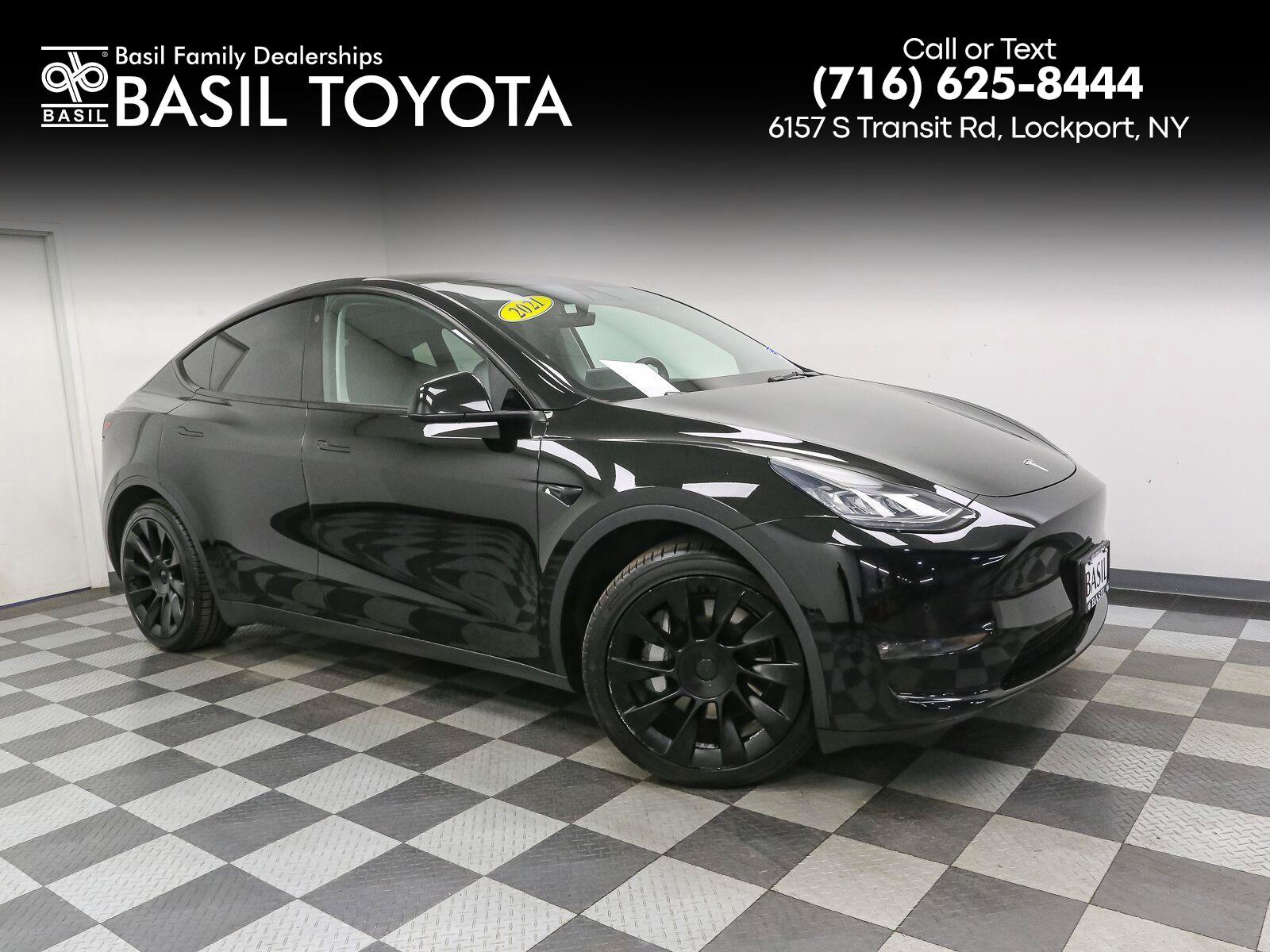 Used 2021 Tesla Model Y Long Range AWD/4WD image 1