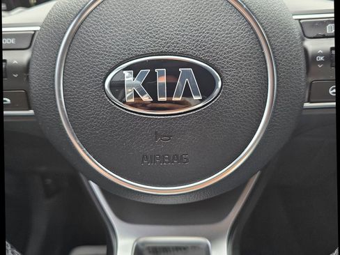 Used 2021 Kia K5 GT-Line image 12