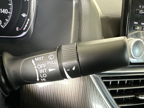 Used 2022 Honda Accord Sport Special Edition image 12