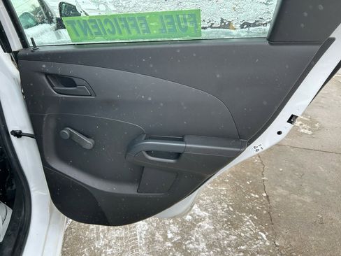 Used 2017 Chevrolet Sonic LT image 15