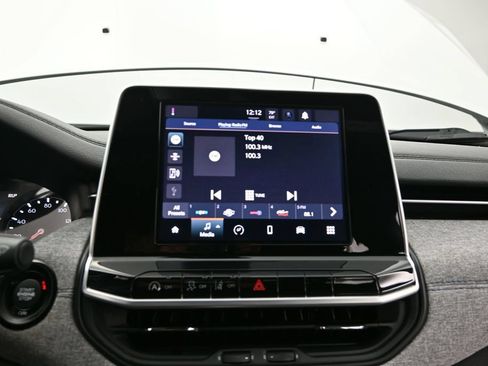 Used 2025 Jeep Compass Latitude AWD/4WD image 22