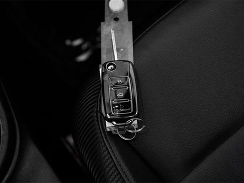 Used 2016 Volkswagen Beetle 1.8T SE image 48