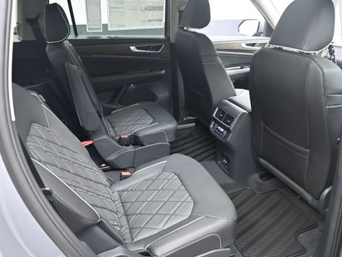New 2026 Volkswagen Atlas SEL Premium R-Line image 27