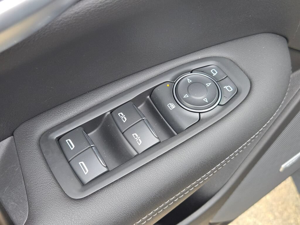 Used 2023 Cadillac XT5 Luxury w/ LPO, Floor Liner Package AWD/4WD image 23
