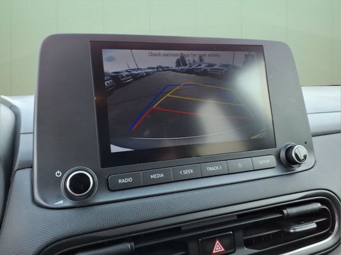 Used 2022 Hyundai Kona SEL image 25