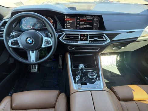 Used 2021 BMW X6 sDrive40i w/ M Sport Package image 2