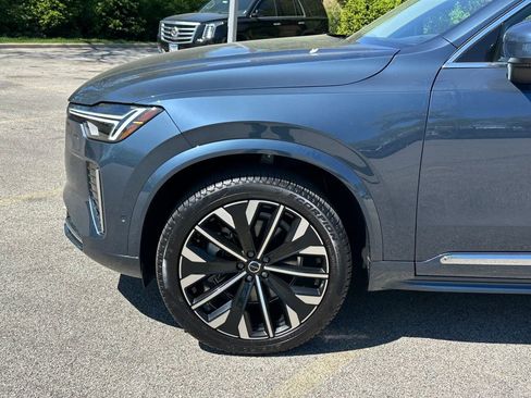 Used 2025 Volvo XC90 B6 Plus AWD/4WD image 10