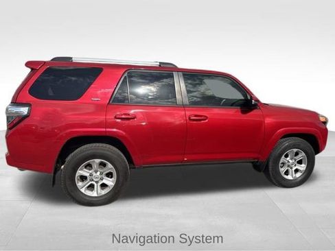 Used 2020 Toyota 4Runner SR5 Premium w/ Moonroof Package image 2