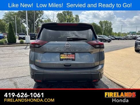 Used 2025 Nissan Rogue S FWD image 4