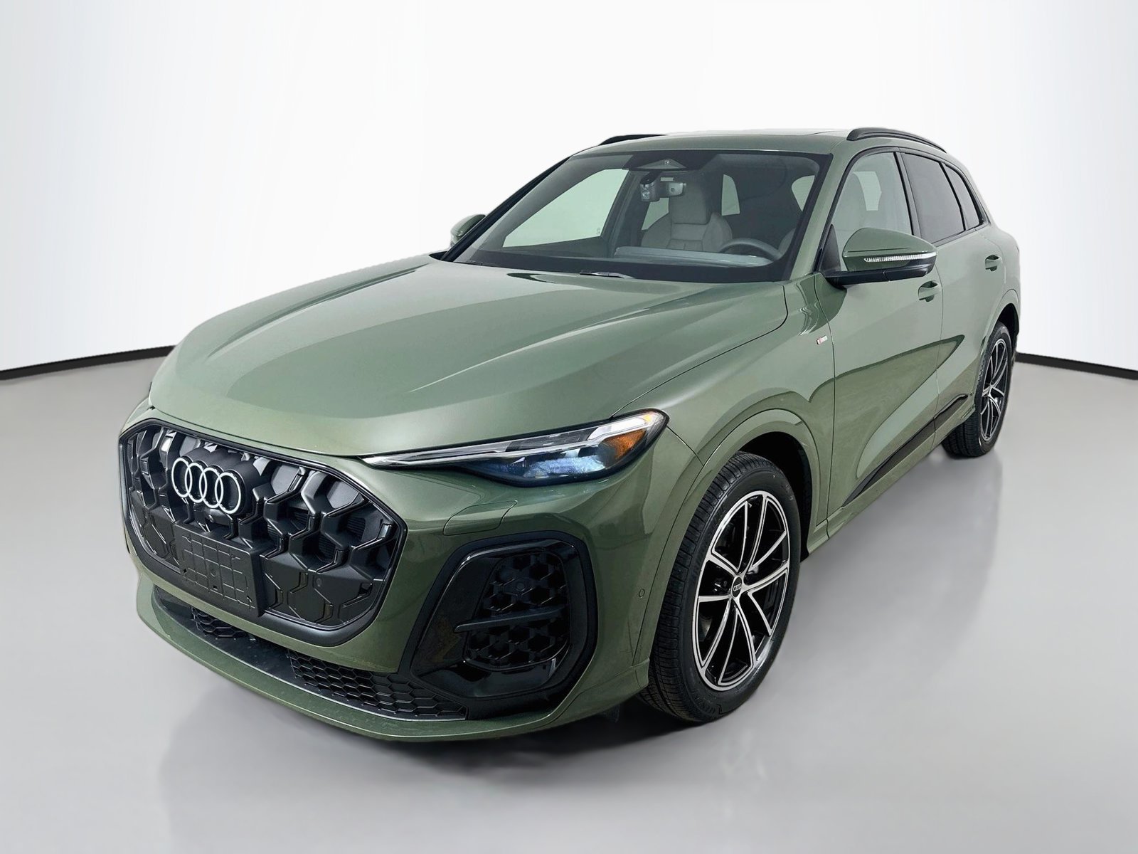 New 2026 Audi Q5 Prestige AWD/4WD image 1