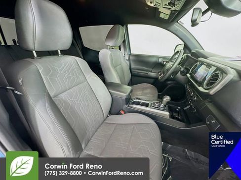Used 2019 Toyota Tacoma TRD Off-Road w/ Technology Package AWD/4WD image 28