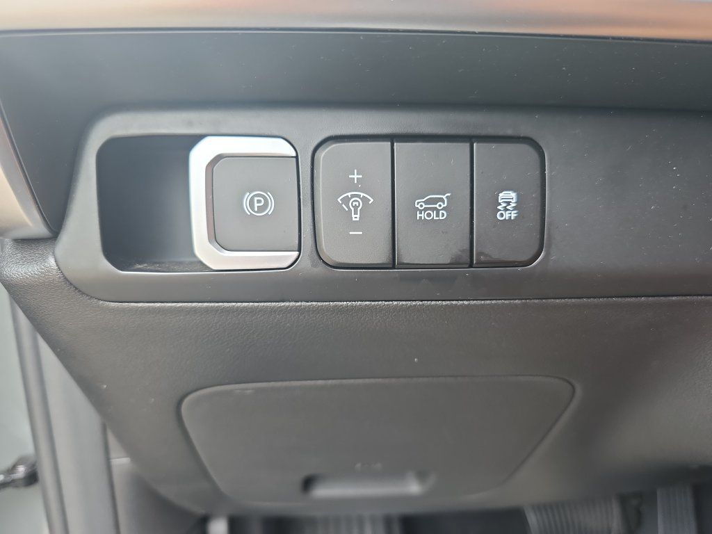 Used 2026 Hyundai Santa Fe SEL AWD/4WD image 27