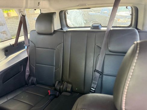 Used 2016 Chevrolet Suburban LTZ image 25