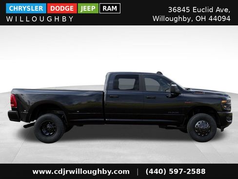 New 2026 RAM 3500 Big Horn AWD/4WD image 24