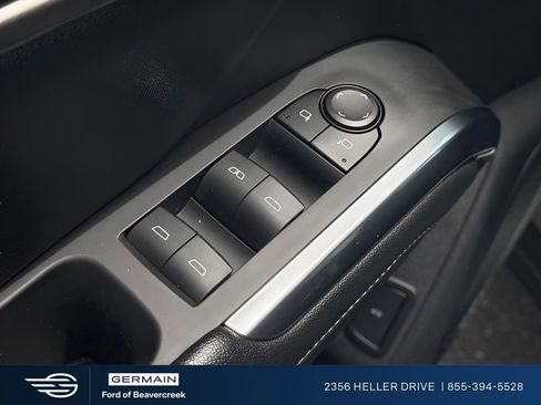 Used 2024 Chevrolet Traverse LT AWD/4WD image 20
