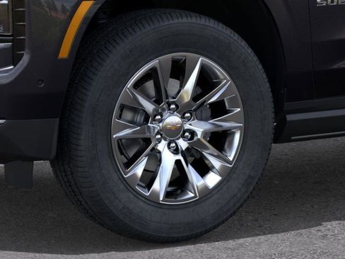 New 2026 Chevrolet Suburban Premier AWD/4WD image 9