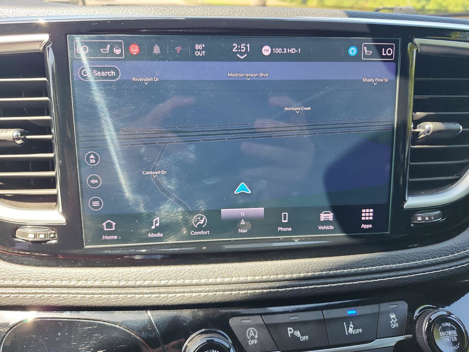 Used 2025 Chrysler Pacifica Limited FWD image 16