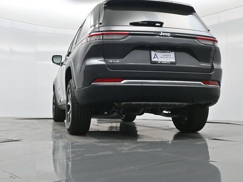 New 2025 Jeep Grand Cherokee Limited image 50