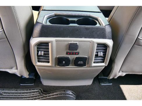 Used 2020 Ford F150 Lariat w/ Equipment Group 502A Luxury image 19