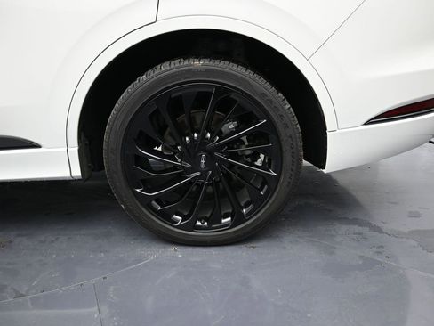 New 2025 Lincoln Aviator Reserve w/ Equipment Group 201A AWD/4WD image 9