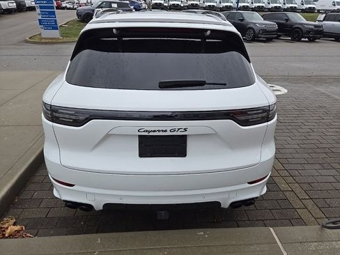 Used 2023 Porsche Cayenne GTS image 6