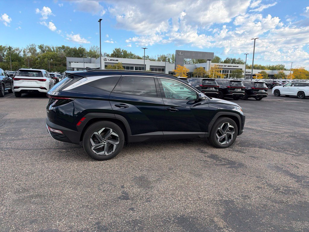 Used 2024 Hyundai Tucson Limited AWD/4WD image 14