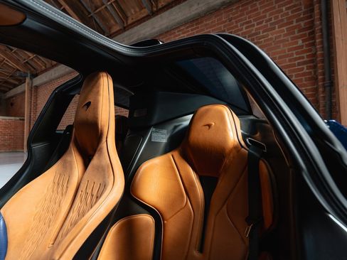 Used 2020 McLaren Speedtail image 13