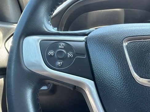 Used 2018 GMC Acadia SLT AWD/4WD image 22